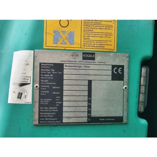 XE THẢM NHỰA ĐƯỜNG VOGELE SUPER 1900-3