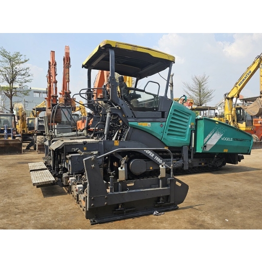 XE THẢM NHỰA ĐƯỜNG VOGELE SUPER 1900-3